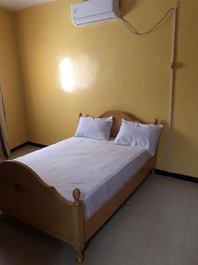 Residence Les Signares De Saint Louis Экстерьер фото